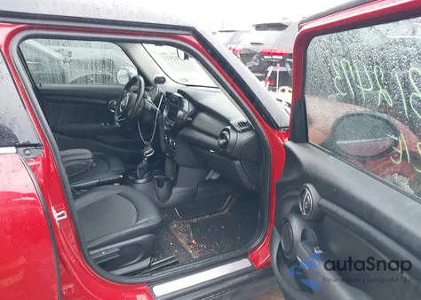 2017 Mini Hardtop Cooper z USA, uszkodzony, nr VIN WMWXU1C58H2E18094